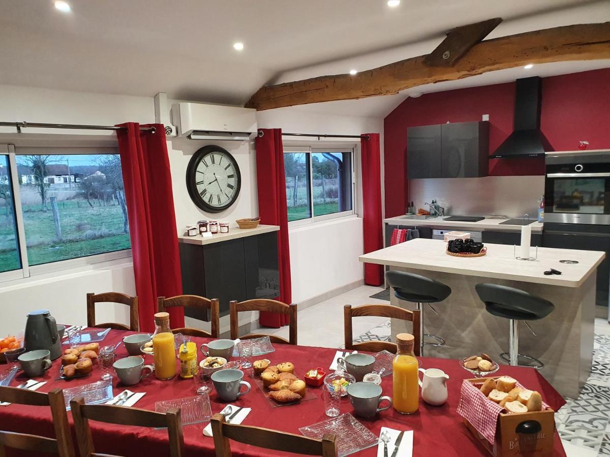 Une Pause A La Campagne Mervans Exterior foto
