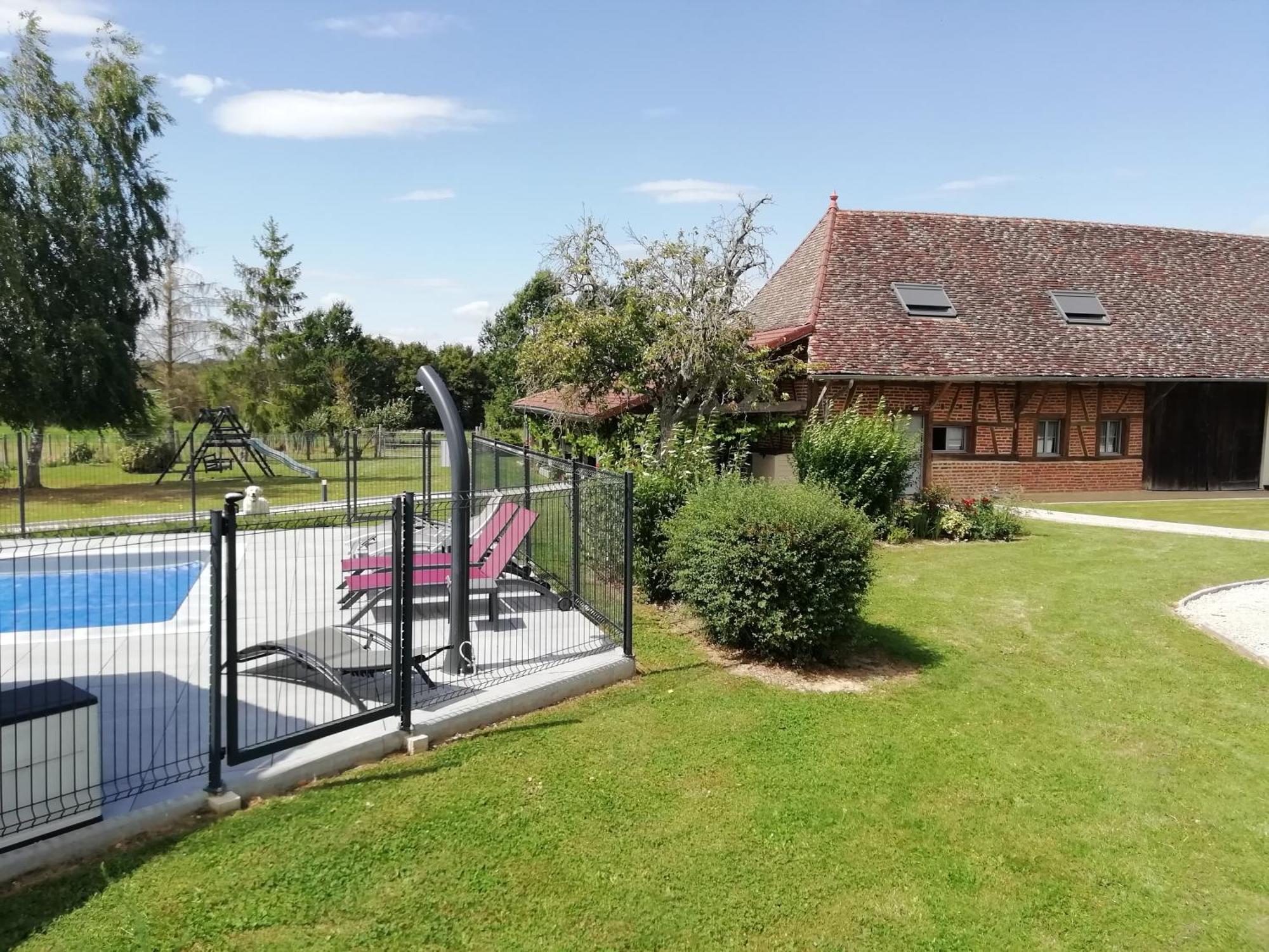 Une Pause A La Campagne Mervans Exterior foto